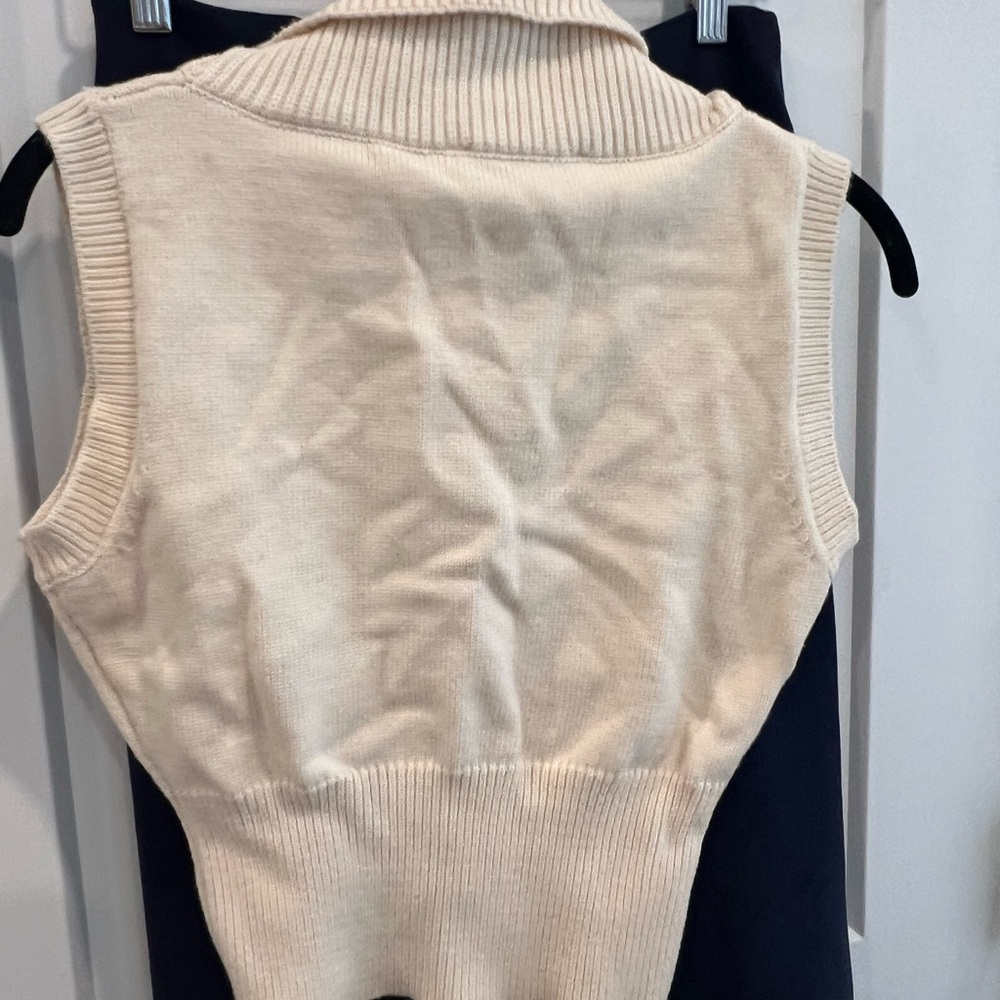 Zara Cream Sleeveless Turtleneck Ribbed Knit Top - Picture 4 of 8